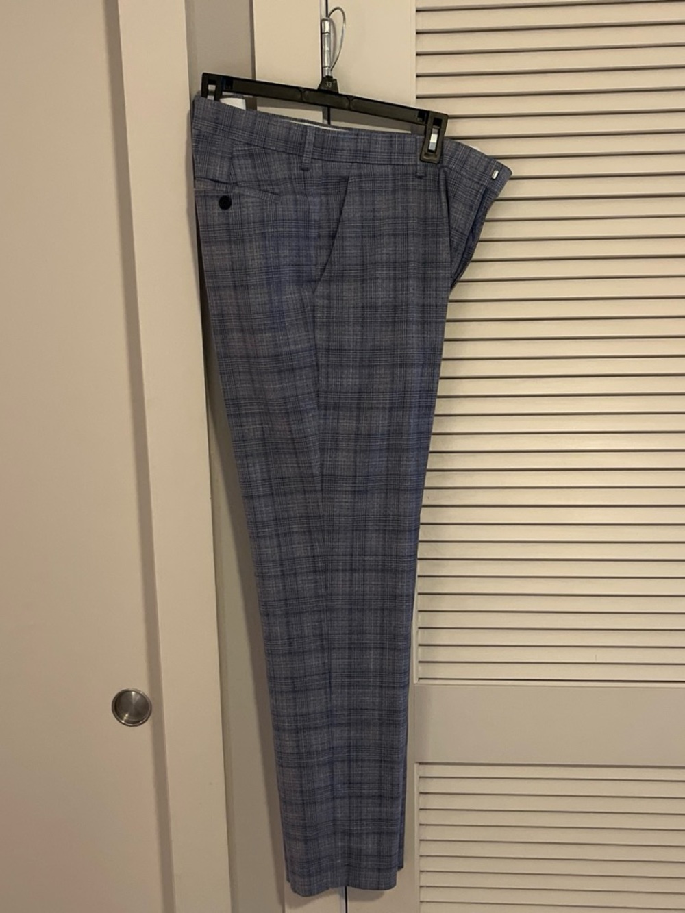 Murano dress pants, alex fit modern comfort line, 34x32 mens, light blue plaid